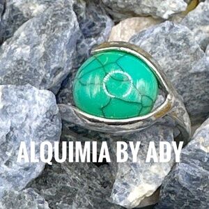 Green turquoise western Victorian silver gem ring